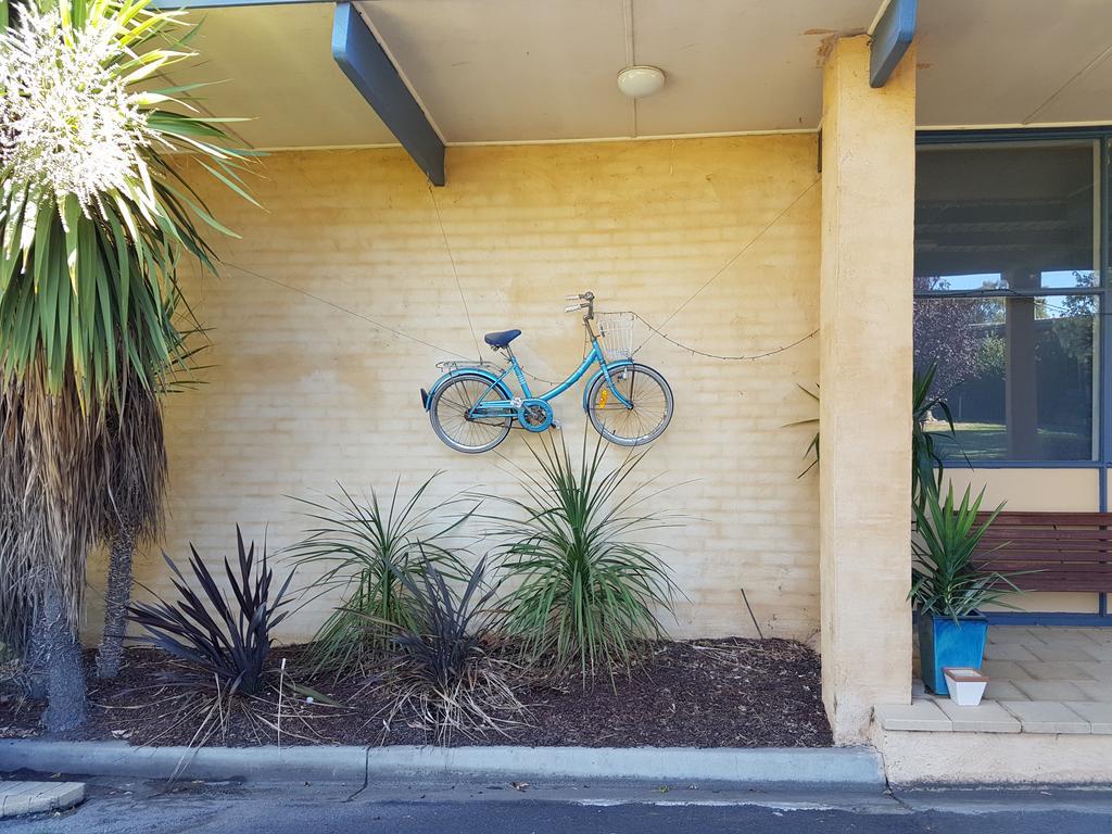 Motel Traralgon Exteriör bild