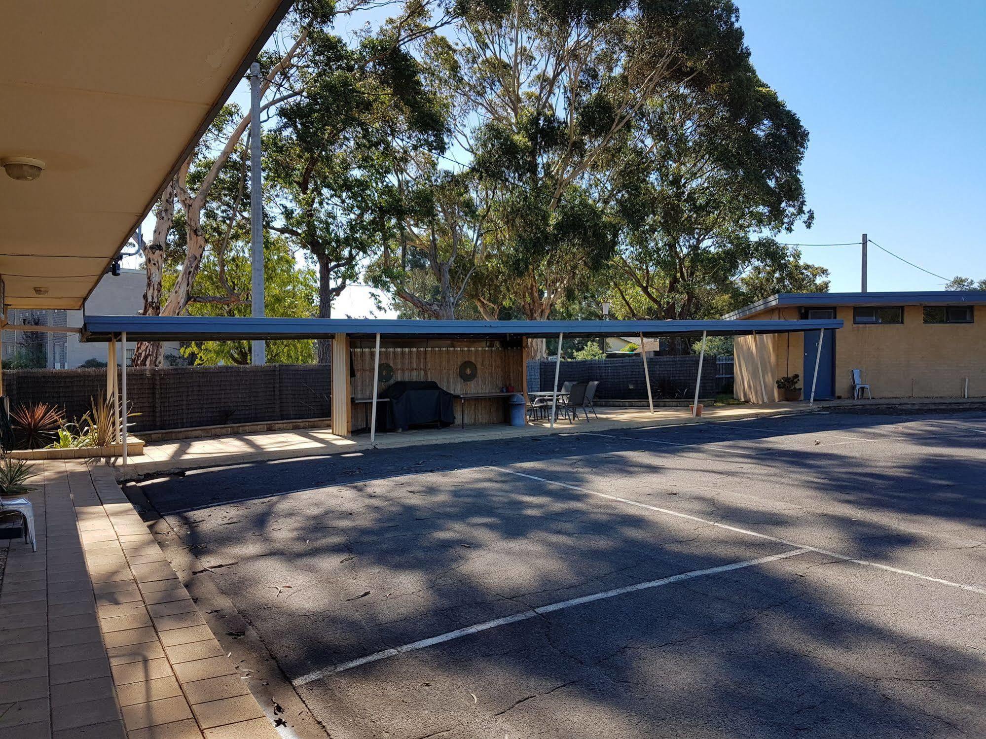Motel Traralgon Exteriör bild