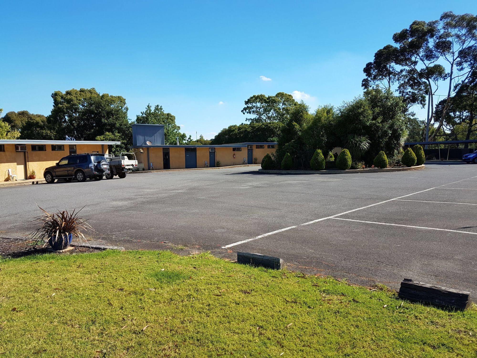 Motel Traralgon Exteriör bild